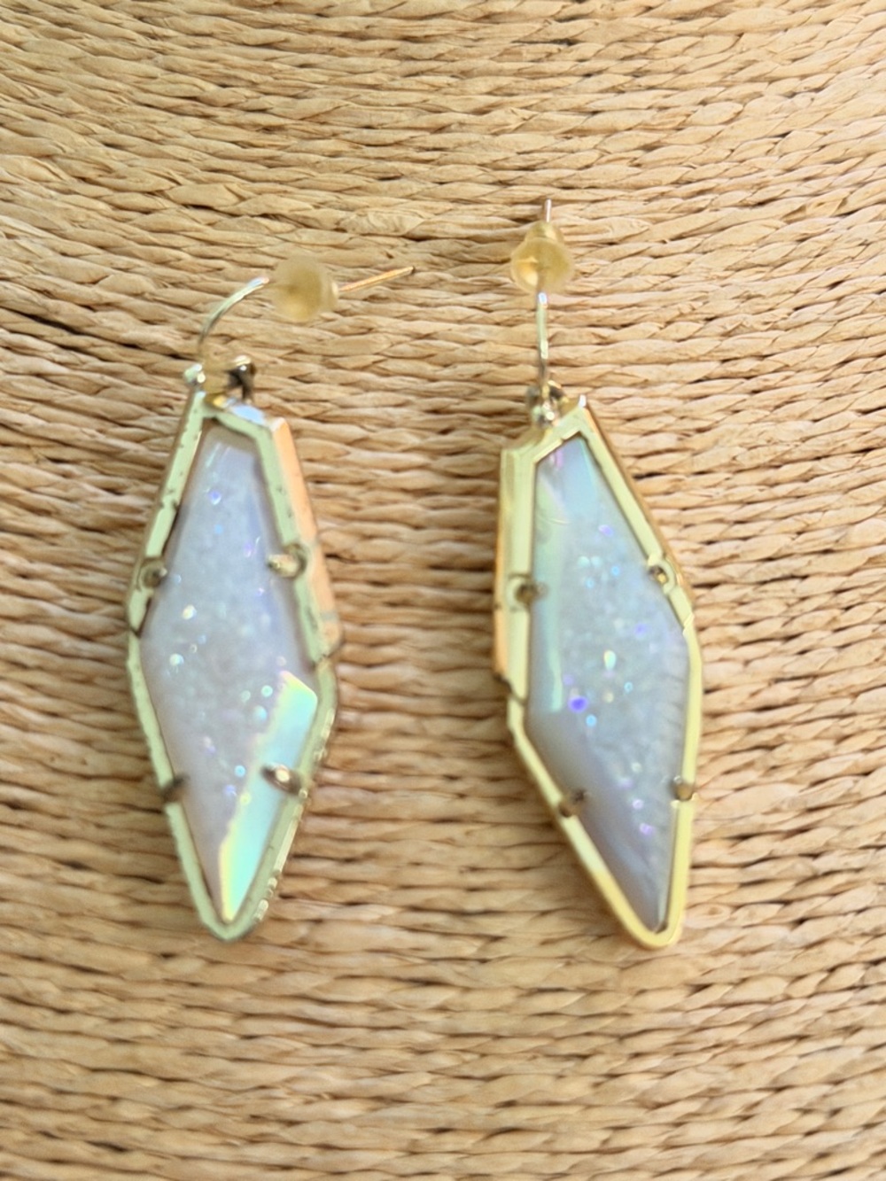 Kendra Gold Frame Iridescent White Druzy Drop pierced Earrings gorgeous